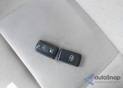 2009 Toyota Prius z USA, uszkodzony, nr VIN JTDKB20U597842046